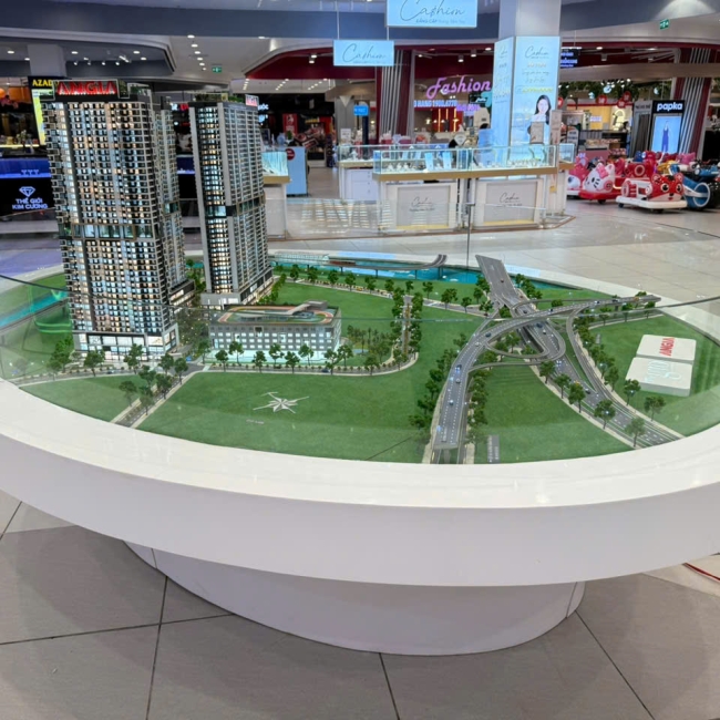 Sa bàn mô hình khu căn hộ cao tầng hiện đại tích hợp tiện ích đô thị