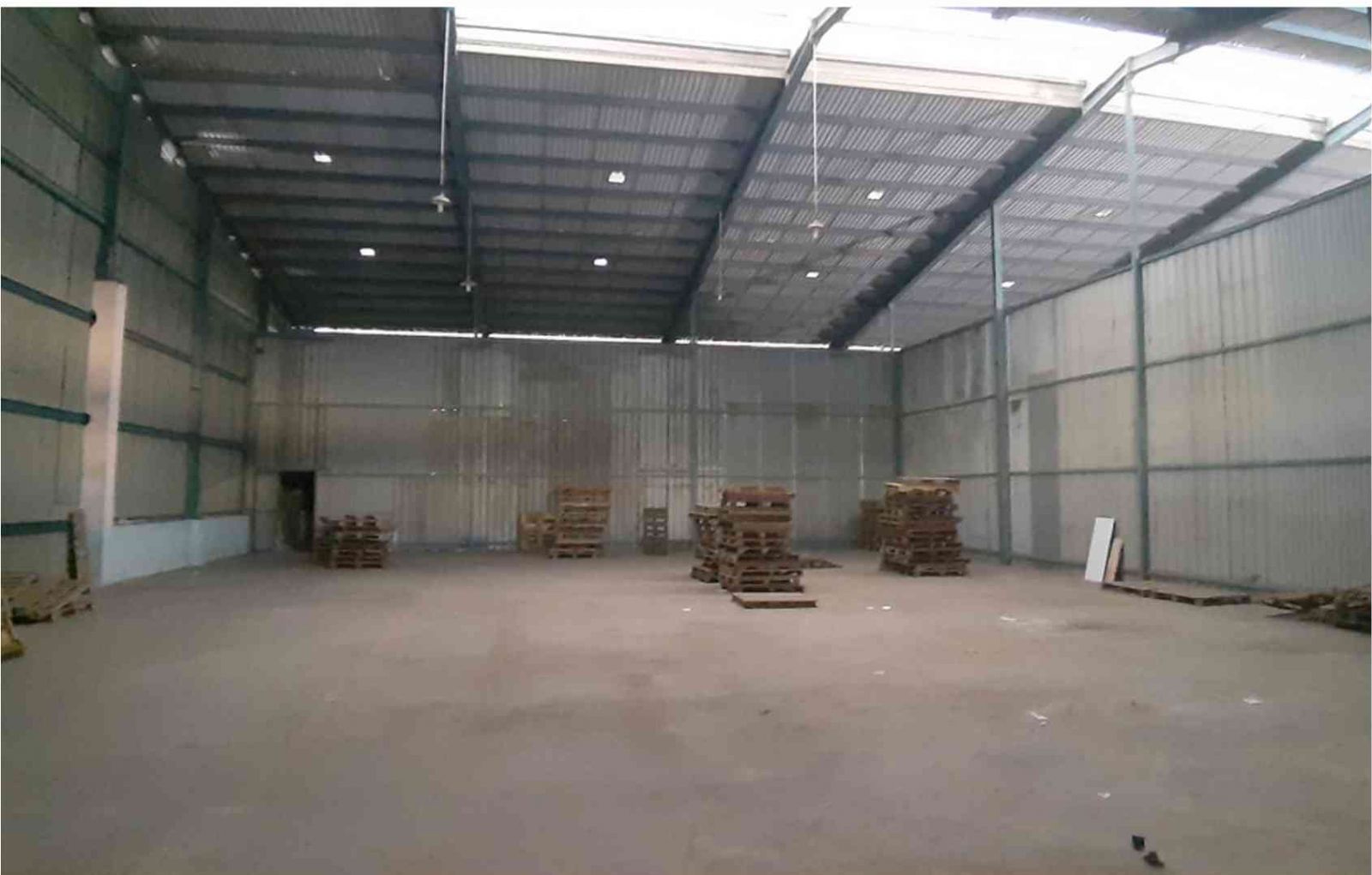 Cho thuê kho xưởng lưu trữ mô hình san bàn