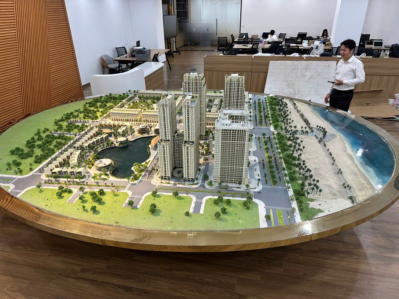 Lắp đặt mô hình kiến trúc